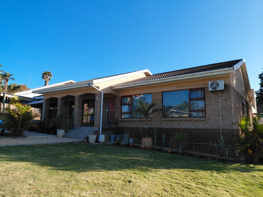 3 Bedroom Property for Sale in Strelitzia Park Eastern Cape